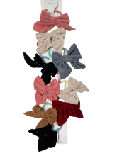 Lve Elastic Par Funda Catifea Cu Strasuri Dif Culori 10--17 10buc/set 10set/folie 25/bax